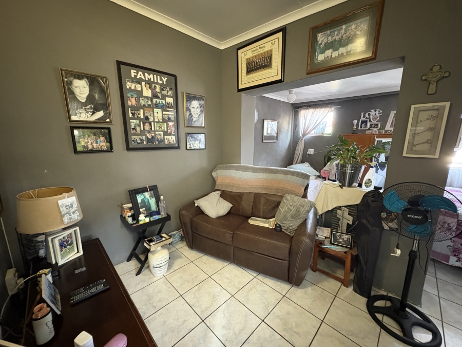 4 Bedroom Property for Sale in Beacon Bay Eastern Cape